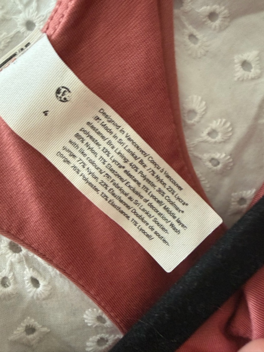 Lululemon Racerback Sports Bra - Picture 5 of 5